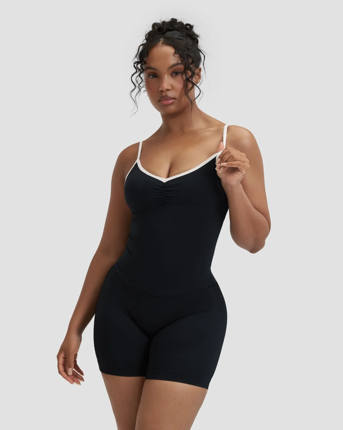 Elevate™ Outline Cross Back Tank Top | Night Black - Image 3