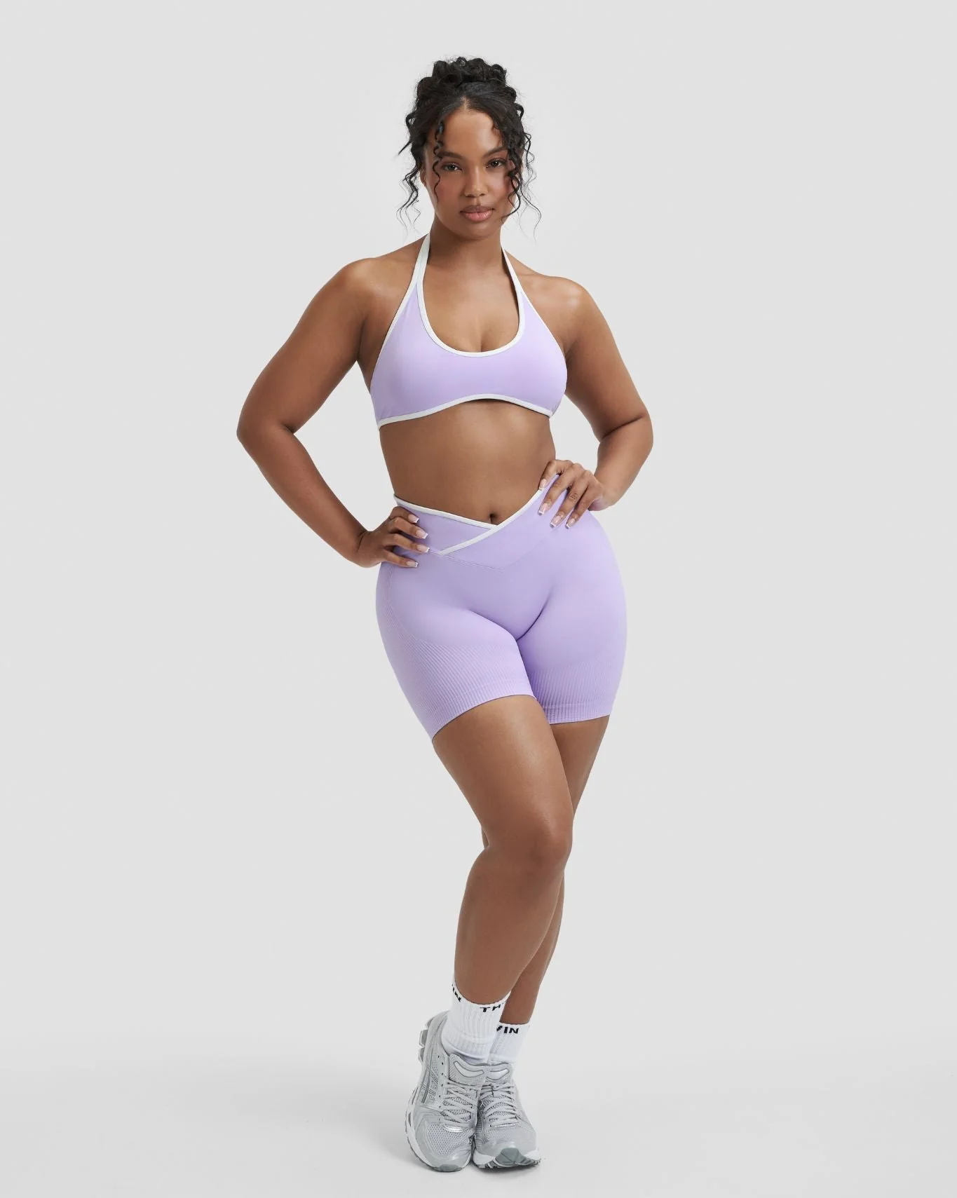 Elevate™ Outline Short Scrunch Shorts | Lilac - Image 4