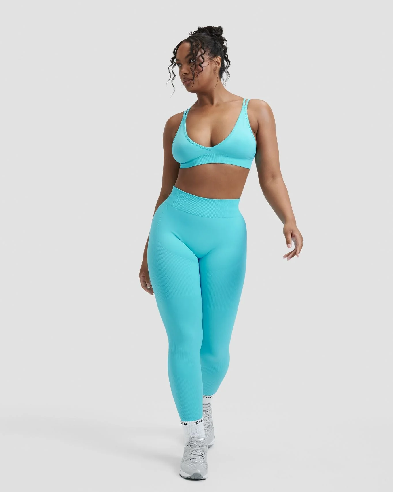 Elevate™ Sculpting Mid Waist Scrunch Leggings | Clear Tides - Image 4