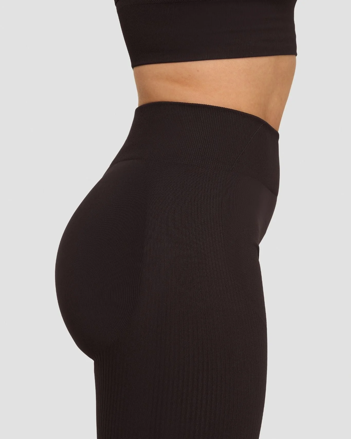 Elevate™ Sculpting Mid Waist Scrunch Shorts | Coffee - Image 6
