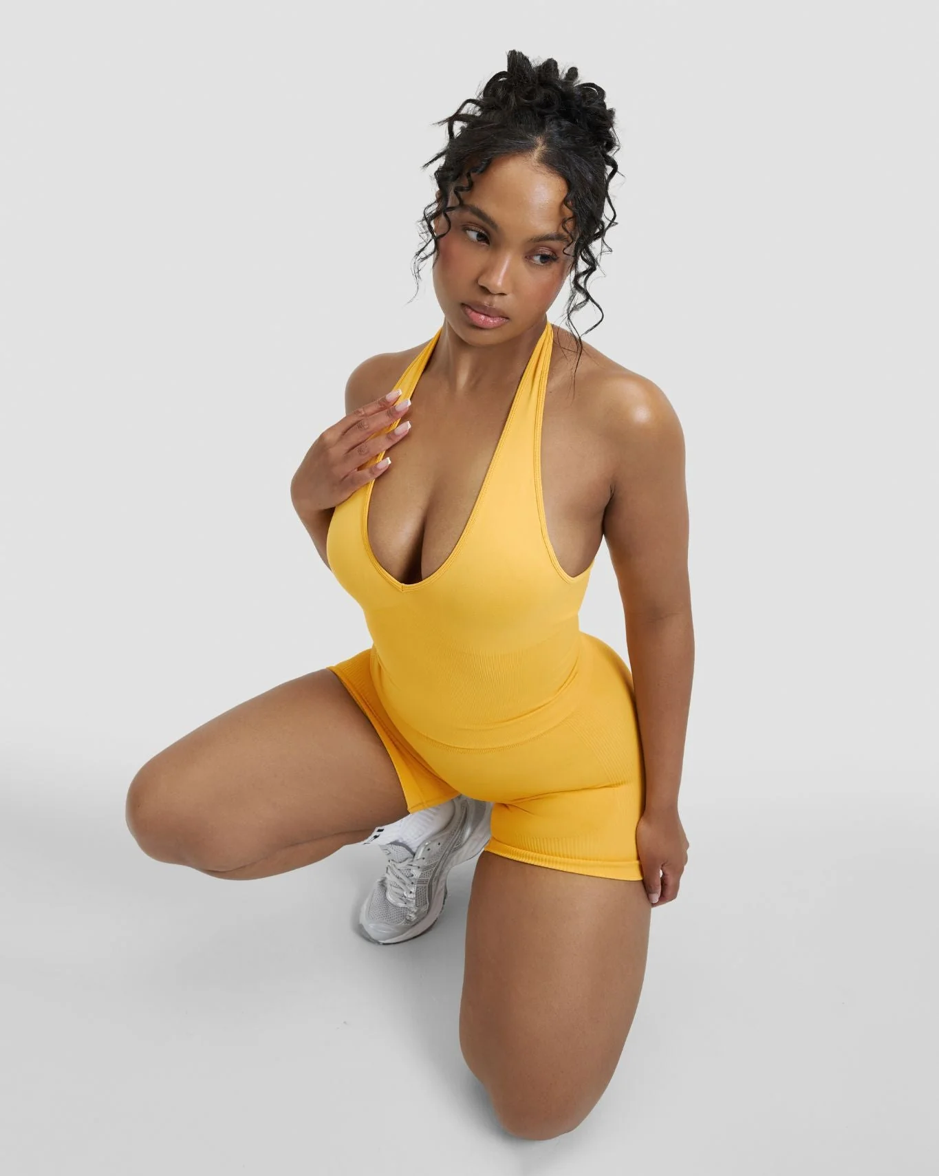 Elevate™ Sculpting Seamless Halterneck Top | Banana - Image 6